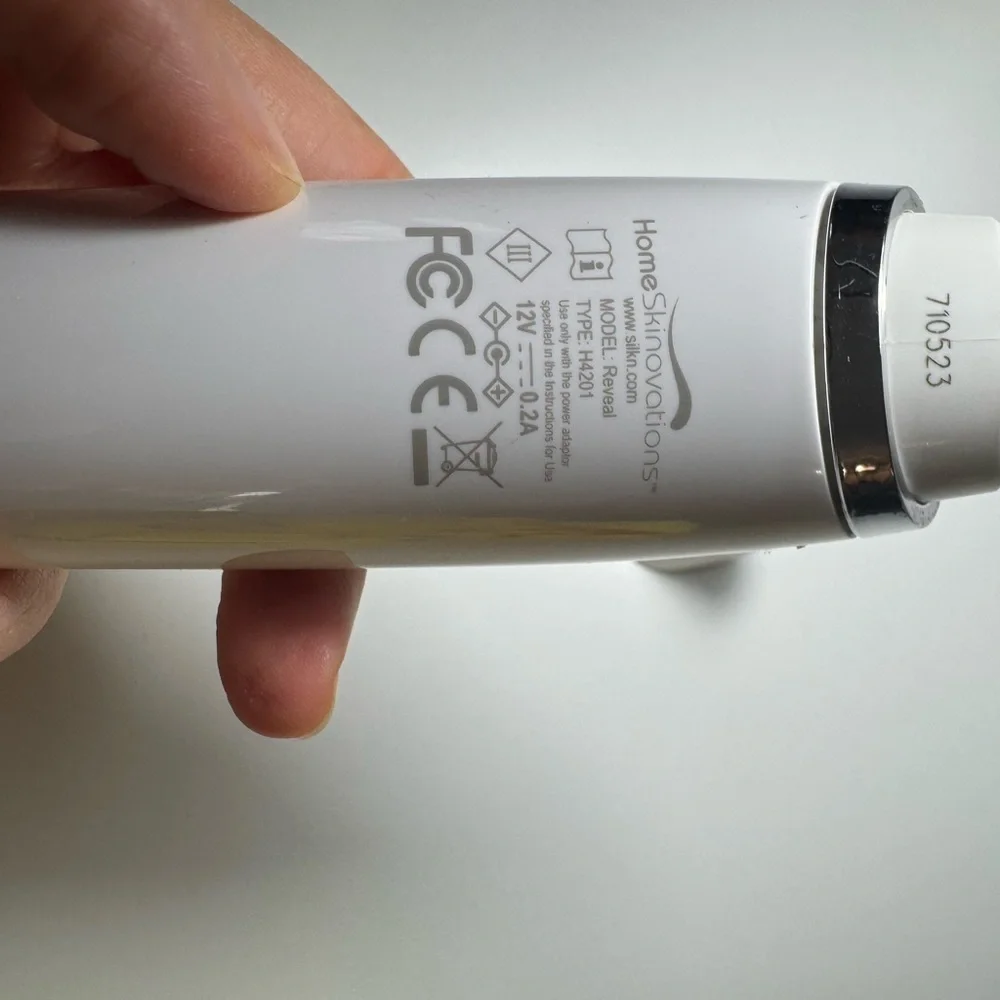 Silk’n Reveal Essential Diamond peeling microdermabrasion